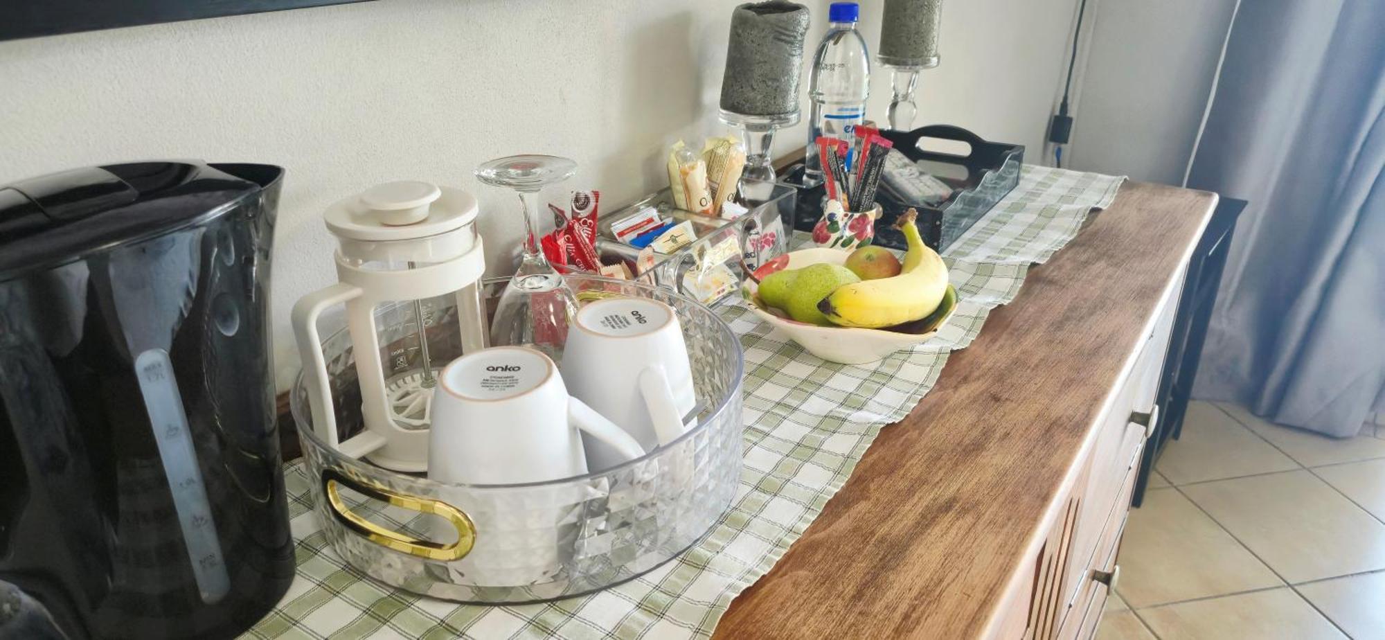 Goggas Nest Bnb & Restaurant Matsapha Ngoại thất bức ảnh